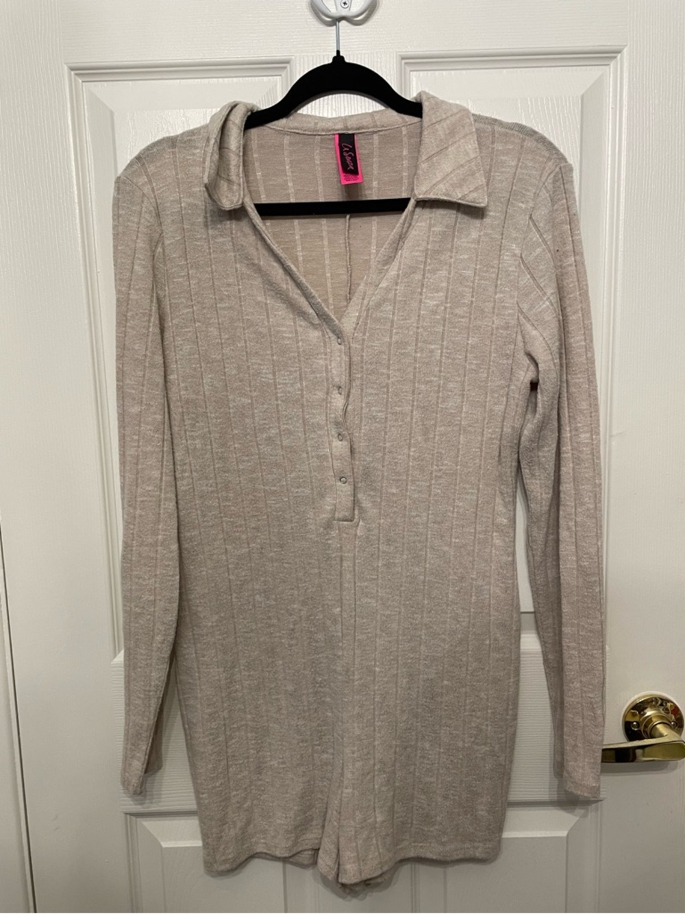 La Senza Beige Ribbed Romper